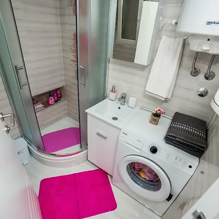 Romanov * 贝尔格莱德